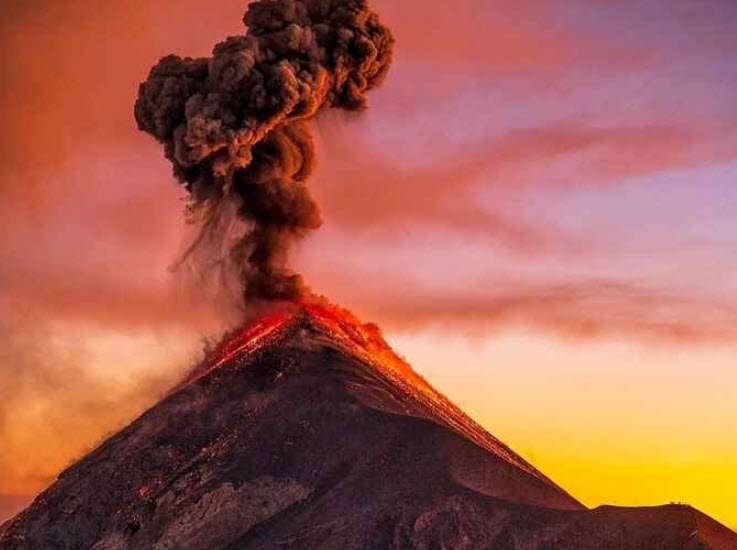 Volcán Acatenango, Sacatepéquez Department, Guatemala